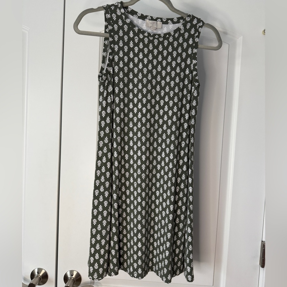 LOFT Petite Green and White Patterned Mini Dress